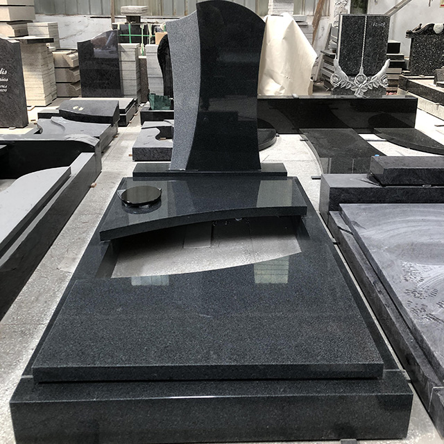 Pierre tombale polie en forme d'amour populaire